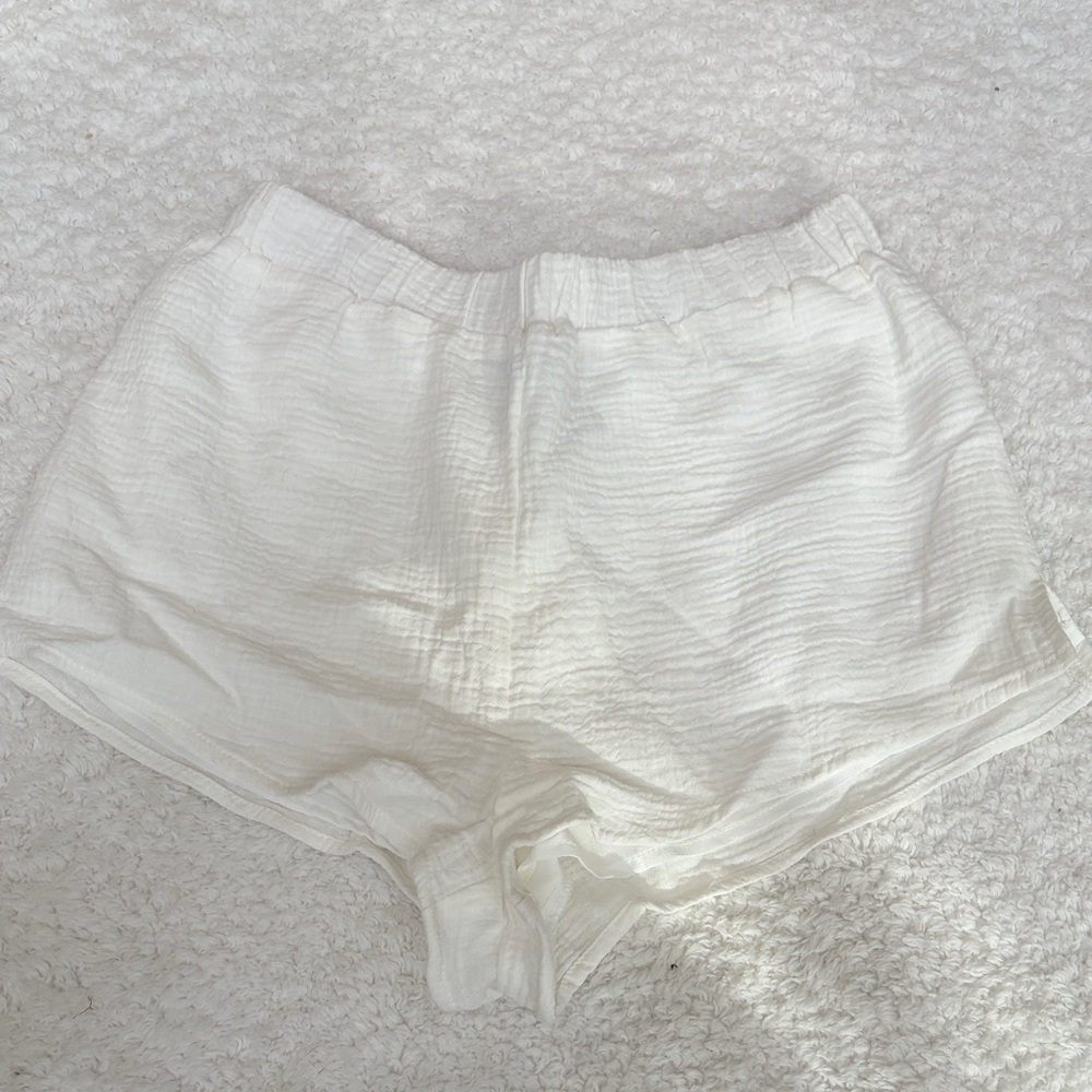 Women's White gauze lined Shorts